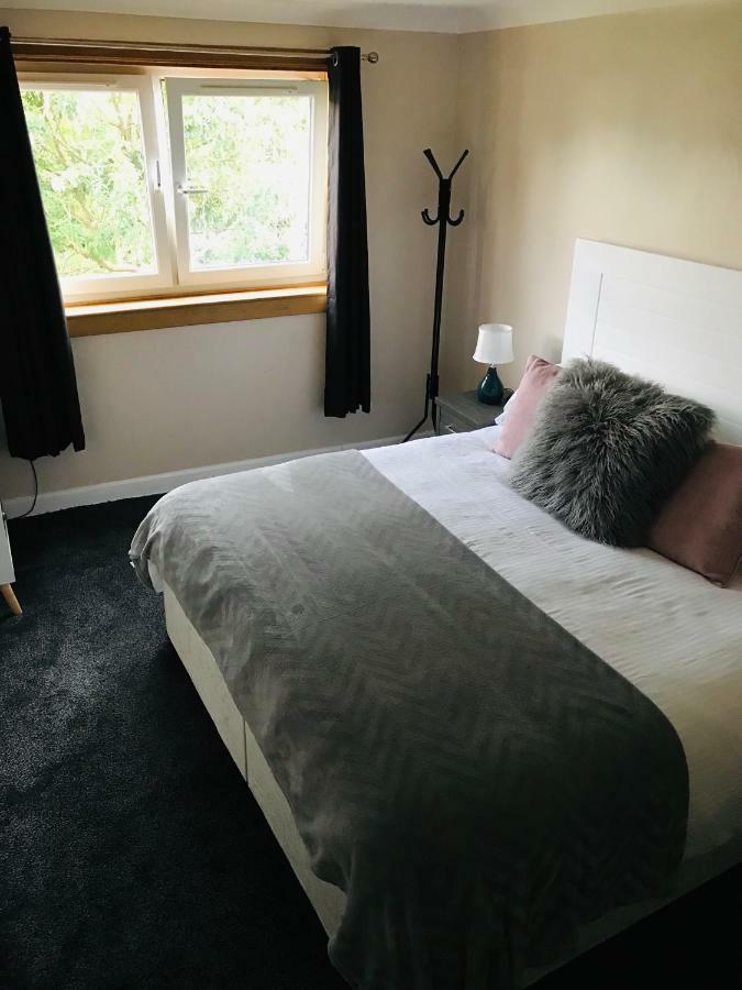 “A Wee Pad In Dunfermline” Apartment ภายนอก รูปภาพ